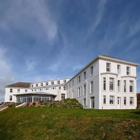 Hotel Polurrian On The Lizard