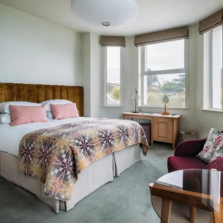 Polurrian On The Lizard Hotel Mullion